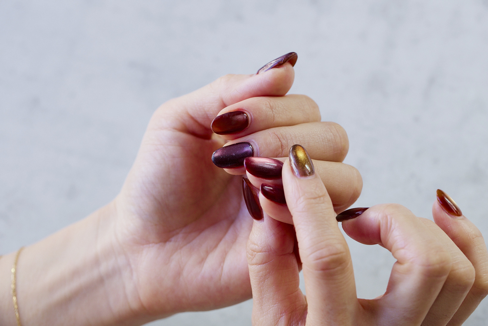 ネイリストとして活躍されるRIEさん